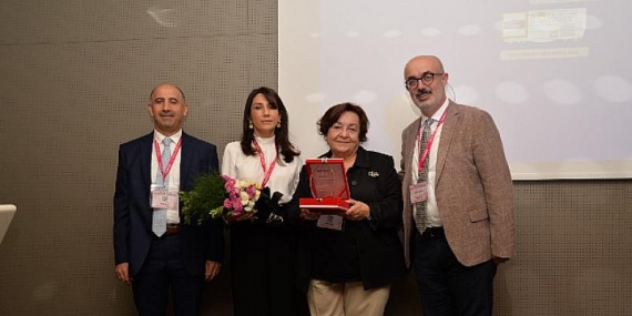 Meme Kanseri Çok Genç Yaşta da Etkili Oluyor