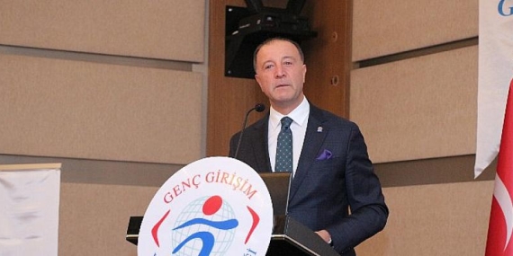 Prof. Dr. Emre Alkin’den iş dünyasına çarpıcı tavsiyeler