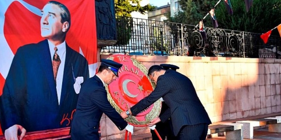 10 Kasım Atatürk’ü Anma Programı Malkara’da Düzenlenen Törenlerle Gerçekleştirildi