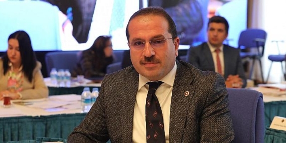 AK Parti İzmir Milletvekili Yaşar Kırkpınar, Türk diplomasisinin son asırların en başarılı dönemini yaşadığına dikkat çekti