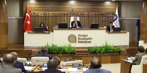 Antalya Büyükşehir’in 2023 bütçesi 8 milyar 250 milyon TL olarak kabul edildi