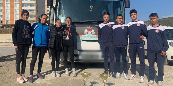 Atletizmde Sporcularımız Yarı Finale Yükseldi