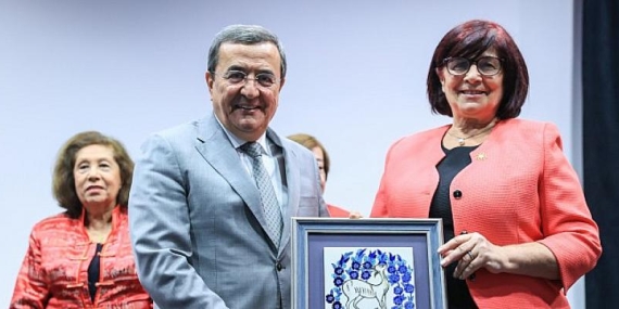 Batur’dan Kadın Kuruluşları Birliği’ne tam destek