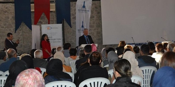 Engelli ebeveynleri için panel ve çalıştay yapıldı