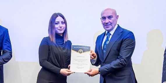 Gençlerin umutlarına kol kanat germek için çalışıyoruz