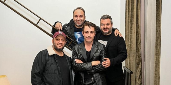 ‘Hazine’ filminin oyuncuları ‘Hakan Gence ile Sıkı Muhabbet’te