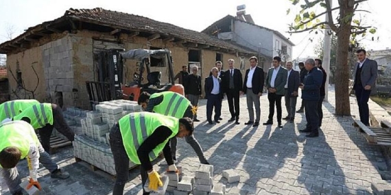 İnegöl Kırsal Mahallelerde Hizmet Atağı Sürüyor