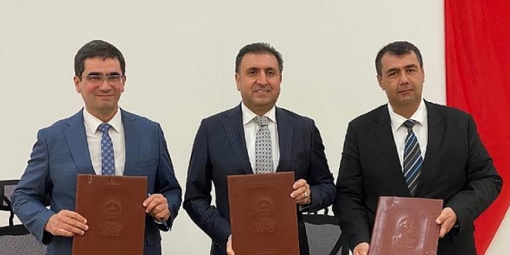 İzmir İl Milli Eğitim Müdürlüğü, Ege Tarımsal Araştırma Enstitüsü Müdürlüğü ve Uluslararası Tarımsal Araştırma ve Eğitim Merkezi Müdürlüğü Arasında İşbirliği Protokolü İmzalandı