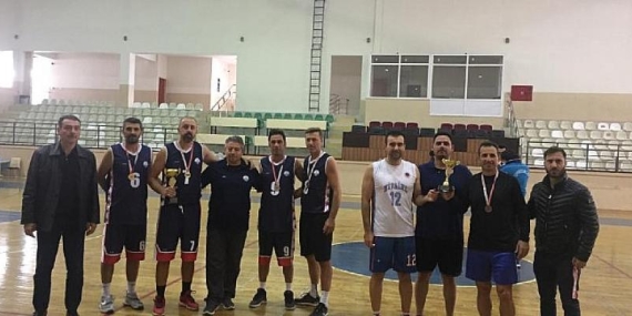 İzmir İl Milli Eğitim Müdürlüğünün 24 Kasım Öğretmenler Günü Etkinlikleri Devam Ediyor