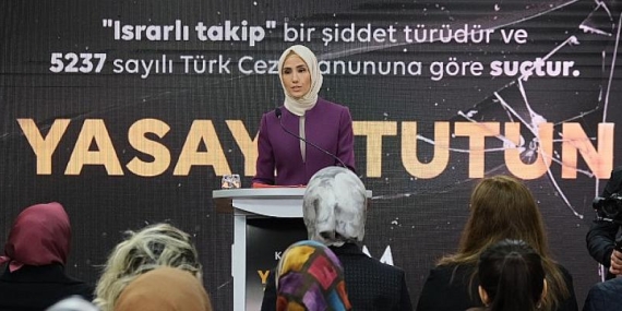 KADEM, bu yıl 25 Kasım haftasında kadına yönelik şiddete karşı toplumsal farkındalık oluşturmak için Israrlı Takip konusunu işliyor.