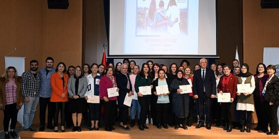 Kadınlar “e-ticareti” öğrendi