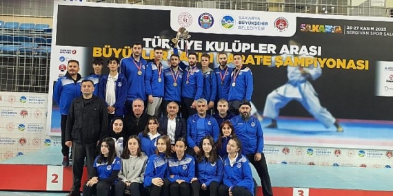 Kağıtspor Karate Erkek-Bayan Takımları Türkiye Şampiyonu oldu