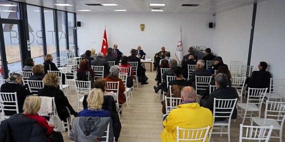 Karşıyaka’da Öğretmenler Günü’ne Özel Söyleşi