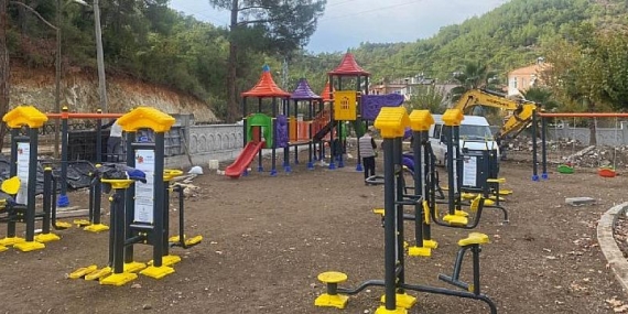 Kemer’e yeni parklar kazandırılıyor