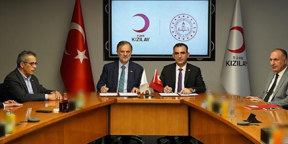 Kızılay ve Milli Eğitim Bakanlığı: Okullarda Kızılay Kolları Yeniden Canlanıyor