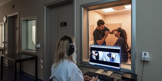 Koç Üniversitesi Hemşirelik Fakültesi Uluslararası Programla Öğrencilerine Dünyanın Kapılarını Açıyor