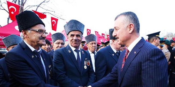 Kocaeli Büyükşehir’den 84. yılda 1084 Atatürk çiçeği