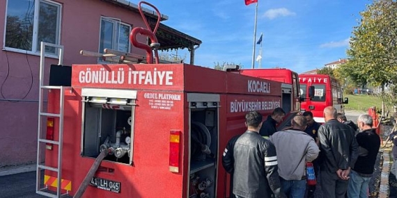 Kocaeli Büyükşehir’in gönüllü itfaiyecileri hazır kıta
