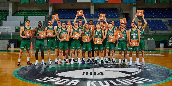 Little Caesars Pizza Türkiye Lezzetiyle Basketbolun Yanında
