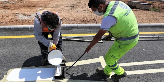 Muğla Büyükşehir’den 8 bin km yol çizgi çalışması