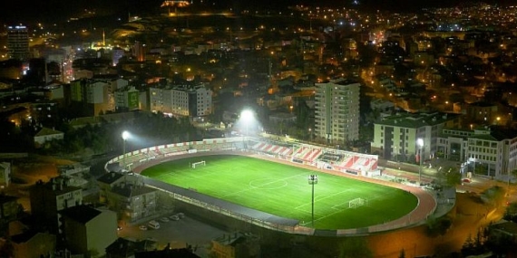 Nevşehir Gazi Stadı’nın İlk Işıkları Yandı
