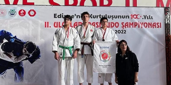 Osmangazili judoculardan 3 madalya