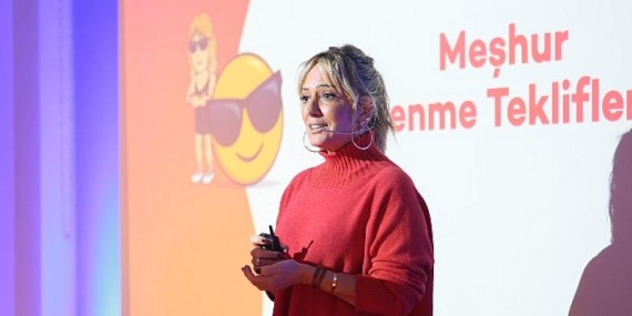 Saba Tümer ile “Kafayı Değiştir” üniversiteli gençlerle buluşuyor