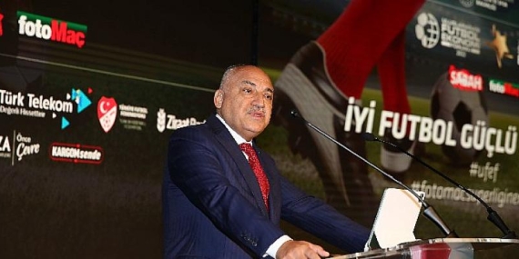 TFF Başkanı Mehmet Büyükekşi, Uluslararası Futbol Ekonomi Forumu’nda konuştu