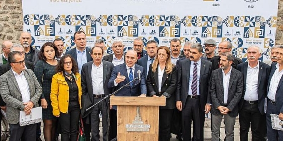 Tunç Soyer: Emeğin, işçinin hakkını koruyacak düzenlemeler karar altına alındı