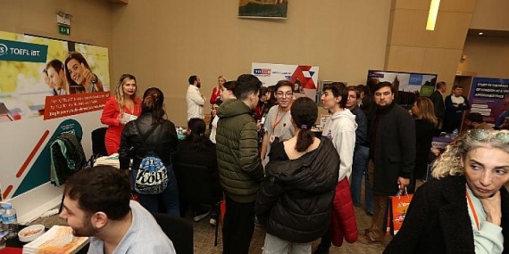 Türkiye’nin En Kapsamlı Yurt Dışı Eğitim Fuarına Gençlerden Yoğun Talep