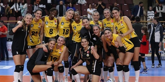VakıfBank, sezona galibiyetle başladı