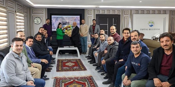 Yahyalı Belediyesi Sözleşmeli Personellerinden Teşekkür Ziyareti