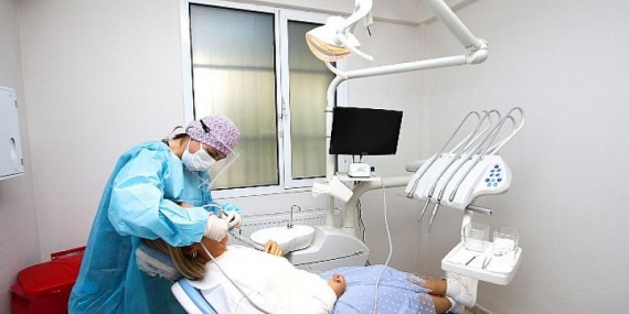 3 yılda 43 bin 500 diş tedavisi