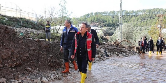 Antalya Belediye Başkanı Muhittin Böcek Sel Afeti Yaşanan Kumluca’da