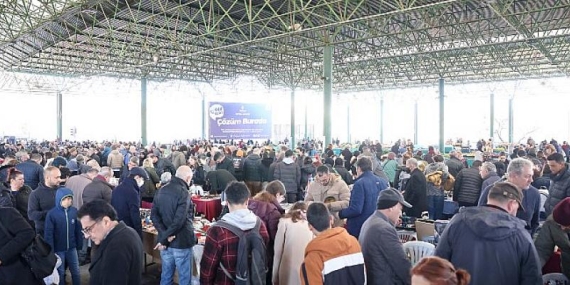 Ayrancı Antika Pazarı Büyük İlgi Görüyor