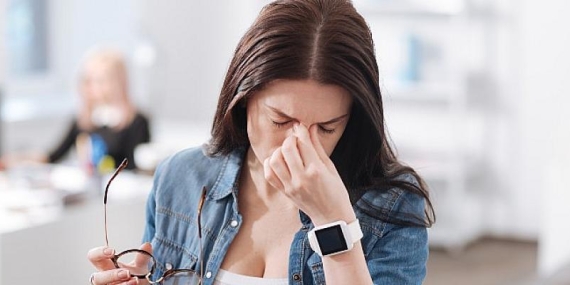 Baş Ağrısı, Göz Hastalığının Habercisi Olabilir