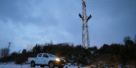 BEDAŞ'tan kış şartları ve yılbaşına hazırlık