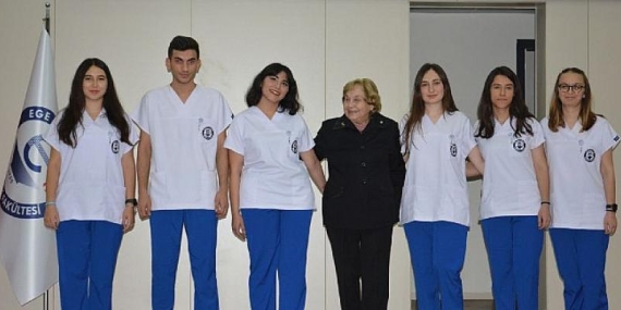 Dekan Prof. Dr. Dönmez, “Üniforma sorumluluktur, deneyimdir, tecrübedir, güçtür”