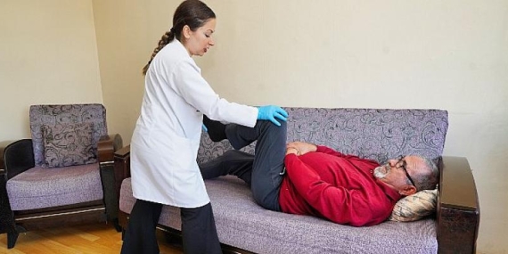 Gaziemir Belediyesi, sağlık hizmetleriyle fark yaratıyor