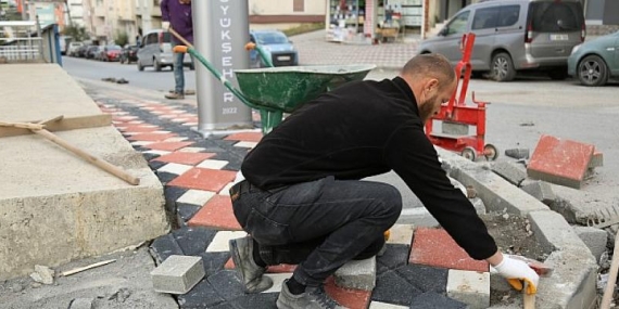 Gebze Topal Ağa Osman Caddesi’ne kilim desen parke ve kaldırım
