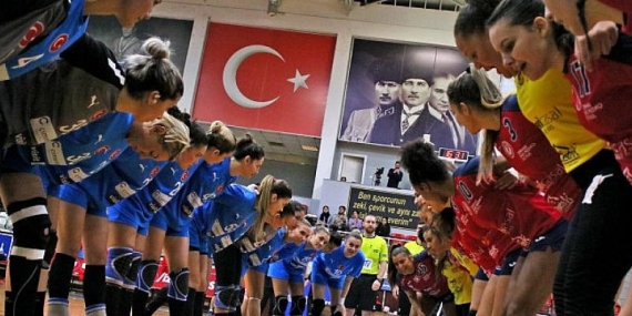 İzmir Büyükşehir Belediyesi tur kapısını araladı