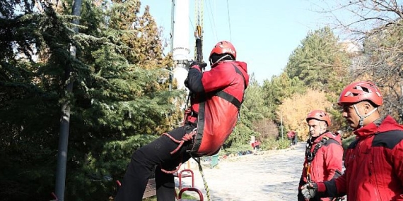 Jandarma Arama Kurtarma Timi’nden Keçiören Teleferik’te Tatbikat