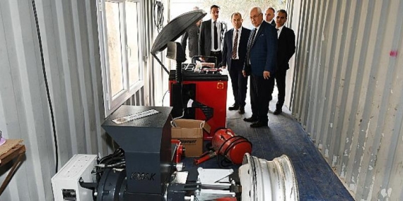 Karabağlar temizliğine ‘modern’ yatırım