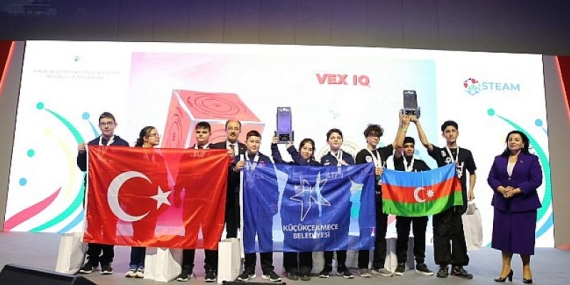 Küçükçekmeceli Öğrenciler, Bakü’den Şampiyonlukla Dödü