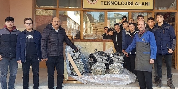Mesleki Eğitime Toyota Otomotiv Sanayi Türkiye'den Hibe Desteği