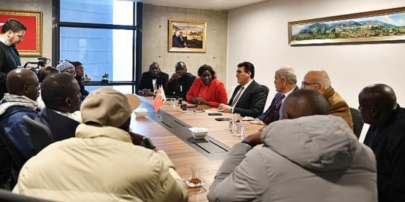 Osmangazi Belediye Başkanı Mustafa Dündar, Senegal heyetini ağırladı