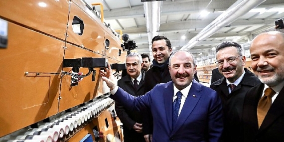 QUA Granite'in yeni üretim hatları Sanayi Bakanı Mustafa Varank'ın katılımıyla açıldı