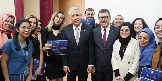 TÜBİTAK Başkanı Prof. Dr. Mandal, Egeli öğrenci ve akademisyenlerle bir araya geldi