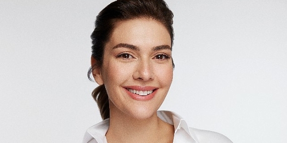 Yves Rocher Türkiye, Bergüzar Korel İle İş Birliğini Duyurdu!