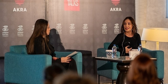 Başarılı Oyuncu Şeney Gürler,  Antalyalıları Mest Etti